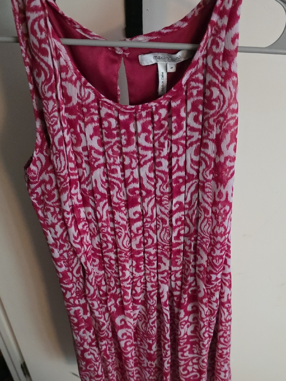 💚5/$20💚Max and Cleo Pink & White Patterned Pleated Dress